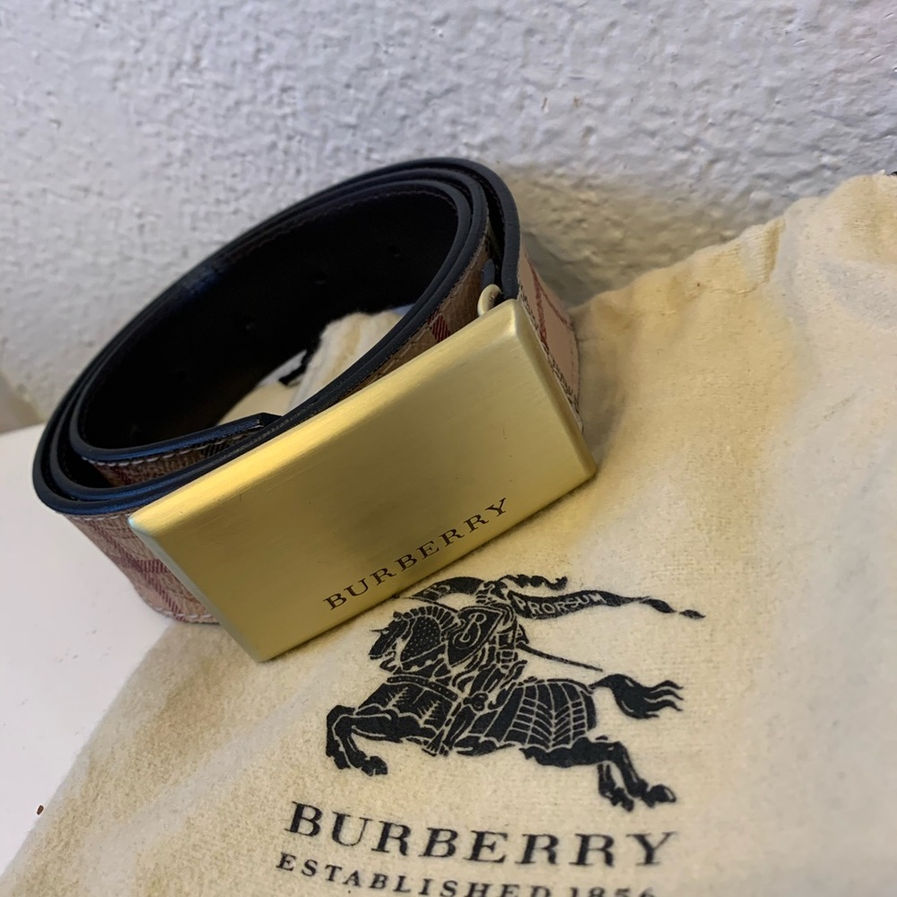 Burberry belt